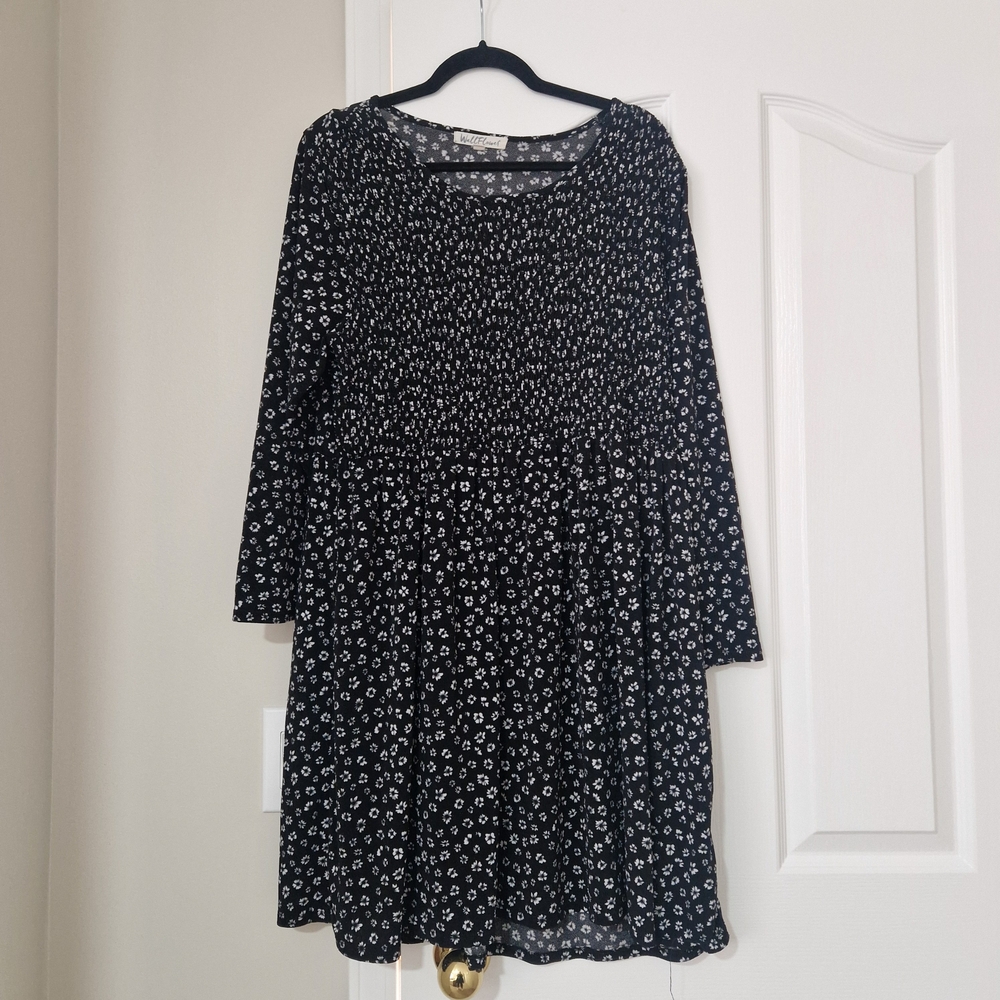 Wallflower Monochrome Floral Skirt
